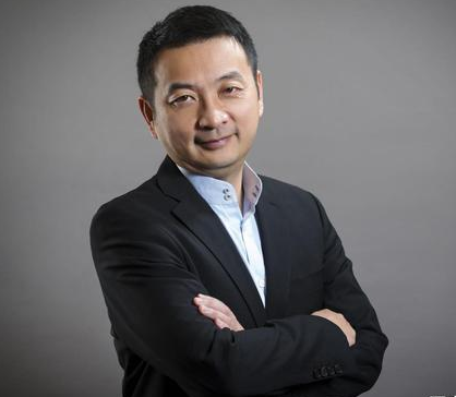 既是企业家也是学者，梁建章说：弱化英语，加剧教育不公平